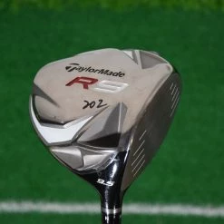 Taylormade R9 Tour Issued 9.5° Driver (X-Flex)